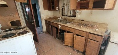 Many financing options available. Close to jobs, schools, and - photo 9