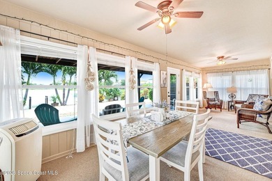 Enjoy your private backyard oasis centered on lake w/enclosed - photo 4