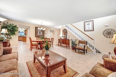 Enjoy your private backyard oasis centered on lake w/enclosed - photo 9