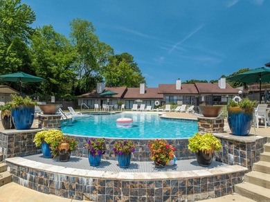 Best views from this top level condo you can cook and watch the - photo 13
