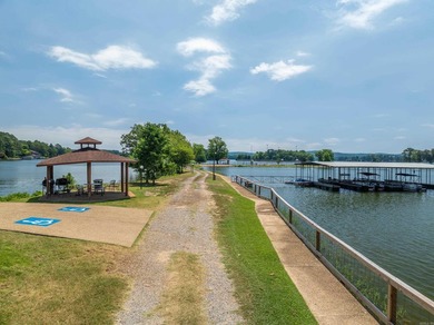 Best views from this top level condo you can cook and watch the - photo 16