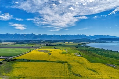 Discover one of the most extraordinary properties in the - photo 8