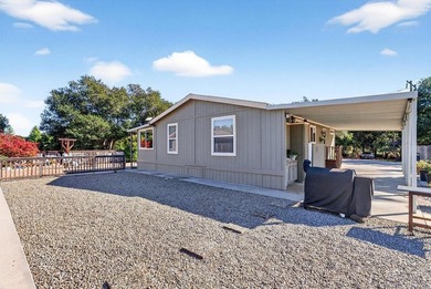 Rarely available, Loma Alta Ranch offers nearly 20 acres in one - photo 33