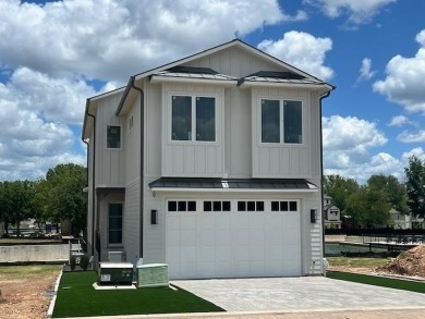 Lake Home For Sale in Kingsland, Texas