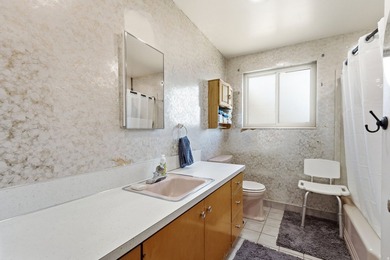 Additional listing photo 4