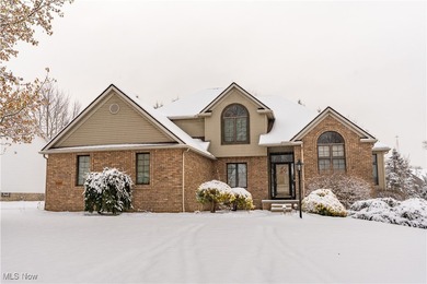 (private lake, pond, creek) Home Sale Pending in Stow Ohio