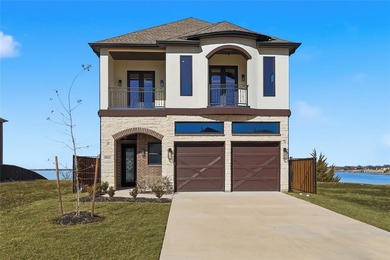 Lake Ray Hubbard Home For Sale in Forney Texas