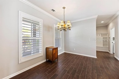 Rare single-story ranch home with FULL lagoon frontage on an 11 - photo 18