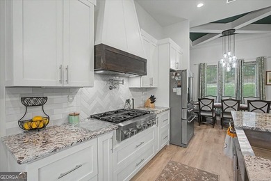 This gorgeous custom home in the desirable East Paulding - photo 21
