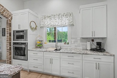 This gorgeous custom home in the desirable East Paulding - photo 23