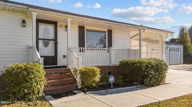Truly unique 3 Or 4 BR / 2 Bath with 1941 Square Feet PLUS a - photo 5