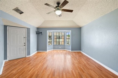 Convenient and low-maintenance condo living in the desirable - photo 4