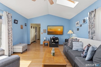 This one will amaze you! Kitchen has been totally remodeled with - photo 16