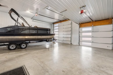 Listed by Shauna Sheets, KWBH,. Enjoy the lake lifestyle without - photo 16