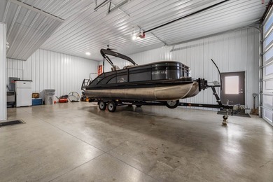 Listed by Shauna Sheets, KWBH,. Enjoy the lake lifestyle without - photo 17