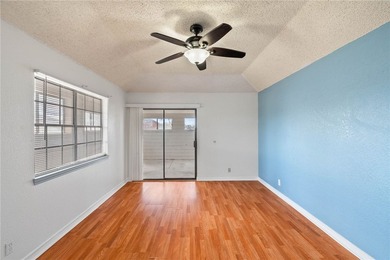Convenient and low-maintenance condo living in the desirable - photo 8