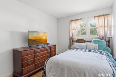 This one will amaze you! Kitchen has been totally remodeled with - photo 18