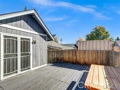 Beautiful Single-Story Mountain getaway in the city of Big Bear - photo 19