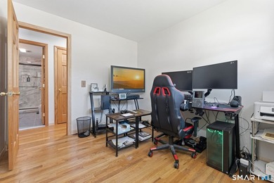 This one will amaze you! Kitchen has been totally remodeled with - photo 23