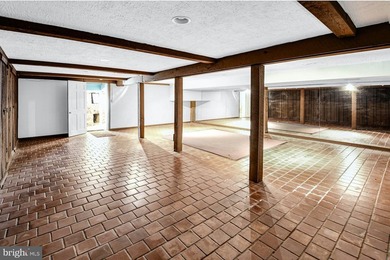 An extraordinary country estate! One of the premier properties - photo 24