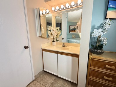 Easy to show. Best-priced oceanfront 2 bedroom - 2 bath in South - photo 17
