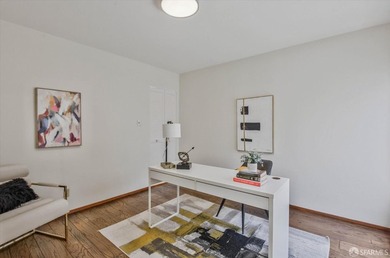 Outstanding 3-unit view building. Top unit penthouse features - photo 19