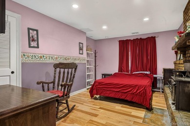 The home provides generous room sizes, abundant natural light - photo 29