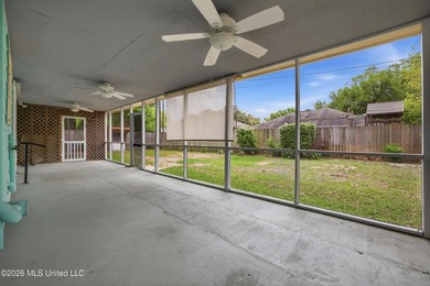 Charming and well-maintained, this 2-bedroom, 2-bath home in - photo 32