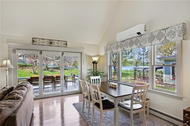 This stunning 3-bedroom, 2.5-bathroom home offers the ultimate - photo 3