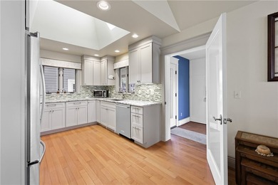 This stunning 3-bedroom, 2.5-bathroom home offers the ultimate - photo 9