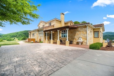 Villa Nove is a rare turnkey wine country estate and agritourism - photo 13