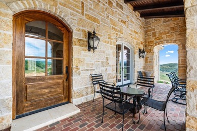 Villa Nove is a rare turnkey wine country estate and agritourism - photo 16