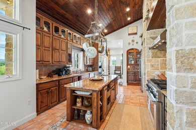 Villa Nove is a rare turnkey wine country estate and agritourism - photo 28