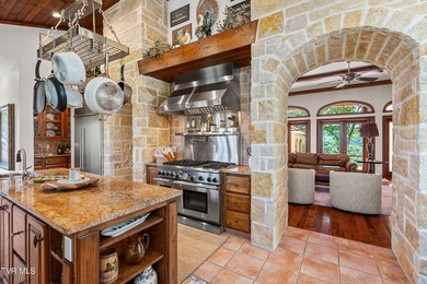 Villa Nove is a rare turnkey wine country estate and agritourism - photo 31