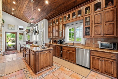 Villa Nove is a rare turnkey wine country estate and agritourism - photo 33