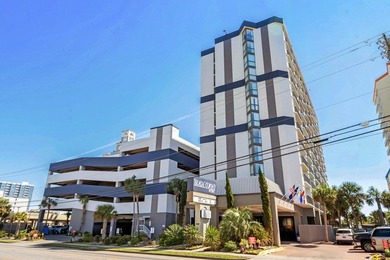 Direct Oceanfront One bedroom and One bathroom condo located at - photo 37