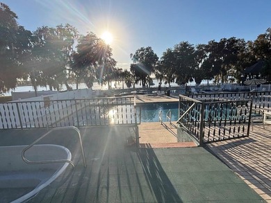 2019 Park Model with Loft | Salt Springs Resort | Salt Springs - photo 42