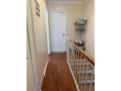 Prime Whitestone Location!. This classic brick townhouse - photo 10