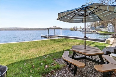 Seneca Lake! On the water! Built in 2016, and still feels brand - photo 22