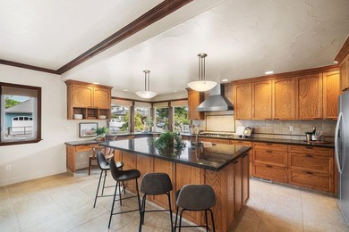 Modern Mediterranean Masterpiece: centrally located where - photo 22