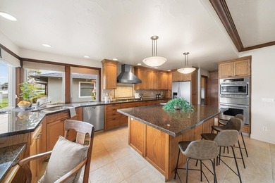Modern Mediterranean Masterpiece: centrally located where - photo 26