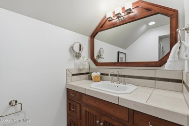 Located in the gated Hayden Lake Country Club Estates, this - photo 31