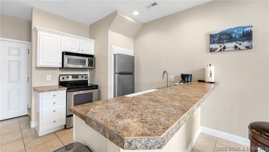 Rare DOUBLE condo offering 3,495 sq ft of lake living! This - photo 33