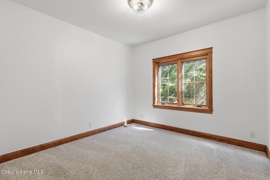 Located in the gated Hayden Lake Country Club Estates, this - photo 41