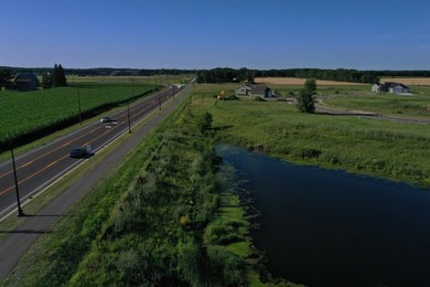 Oak Ridge Crossing features beautiful lots in the rapidly - photo 6