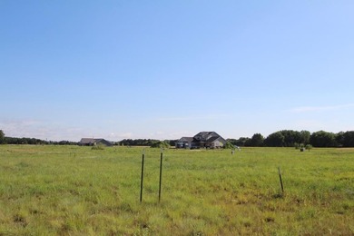 Oak Ridge Crossing features beautiful lots in the rapidly - photo 9