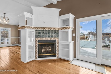 Mother / Daughter Custom home that must bee seen! This home - photo 14