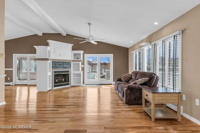Mother / Daughter Custom home that must bee seen! This home - photo 16
