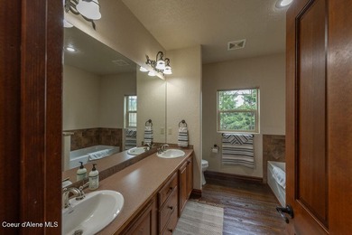 Welcome to your dream home at Priest Lake Golf Course! Perfect - photo 26