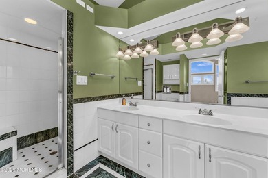 Mother / Daughter Custom home that must bee seen! This home - photo 47